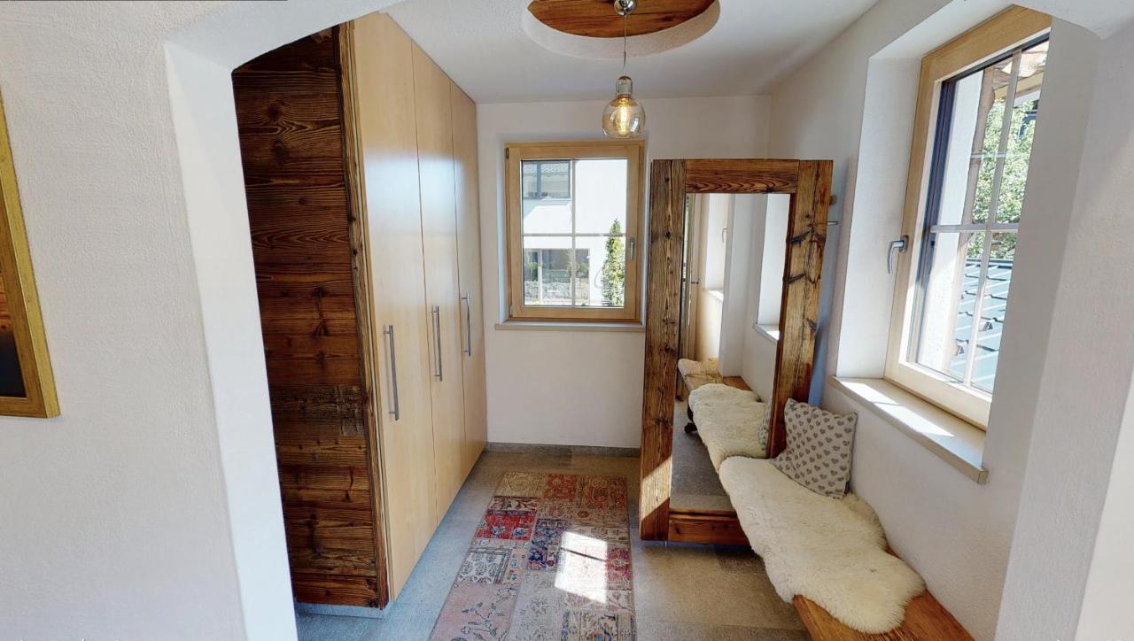 Appartements "Da Zillertaler Und Die Geigerin" Mayrhofen Bagian luar foto