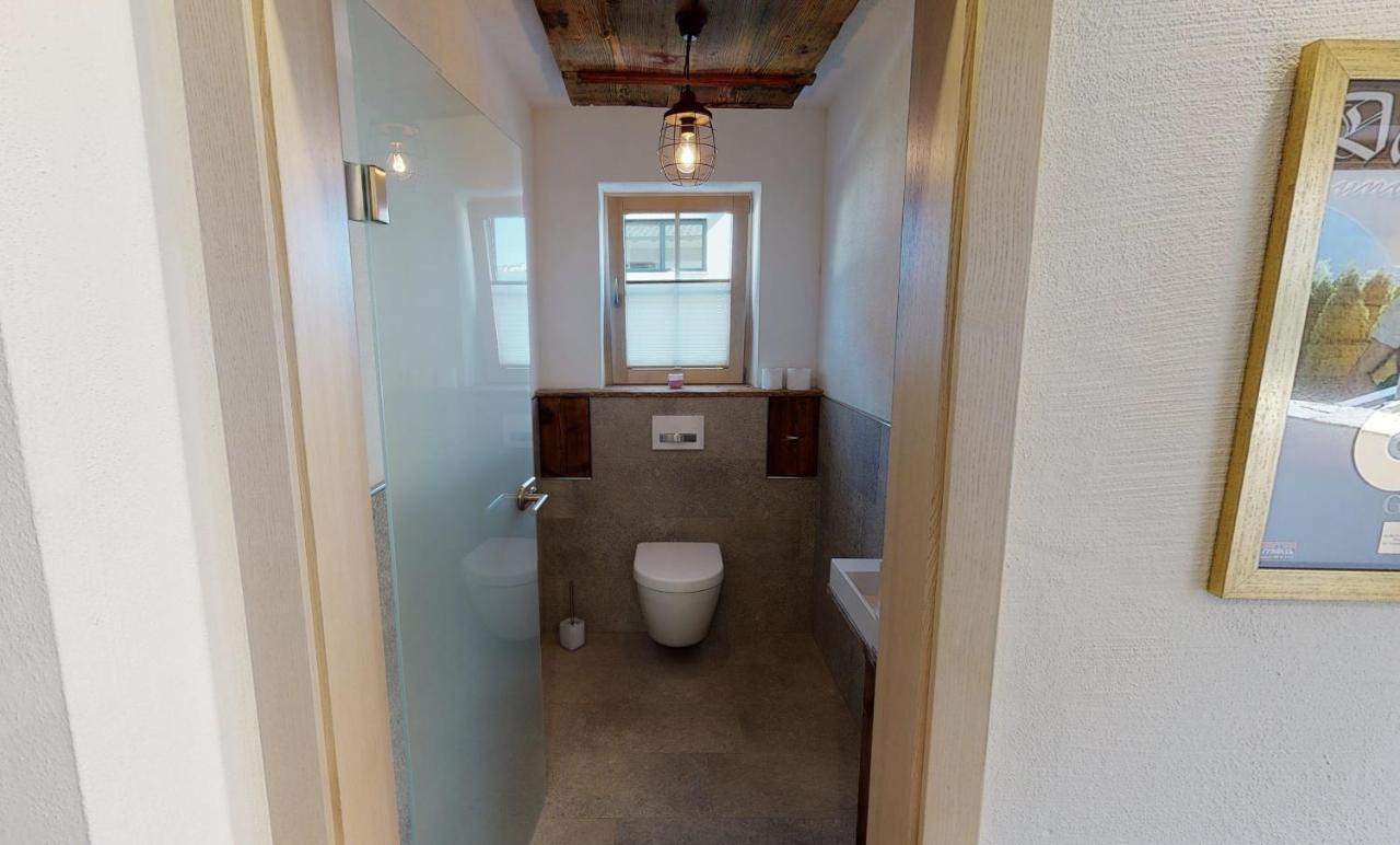 Appartements "Da Zillertaler Und Die Geigerin" Mayrhofen Bagian luar foto