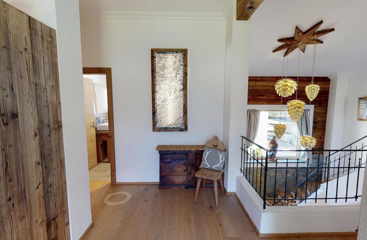 Appartements "Da Zillertaler Und Die Geigerin" Mayrhofen Bagian luar foto