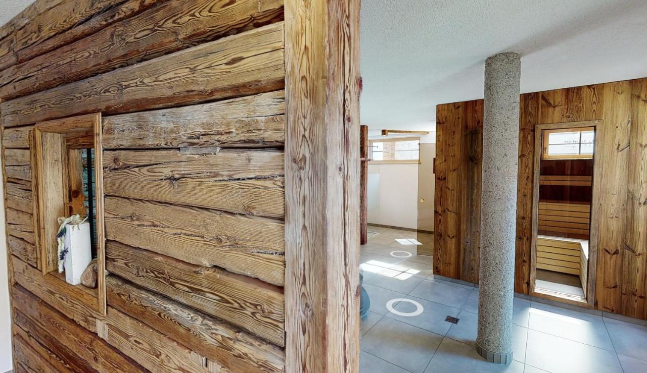 Appartements "Da Zillertaler Und Die Geigerin" Mayrhofen Bagian luar foto